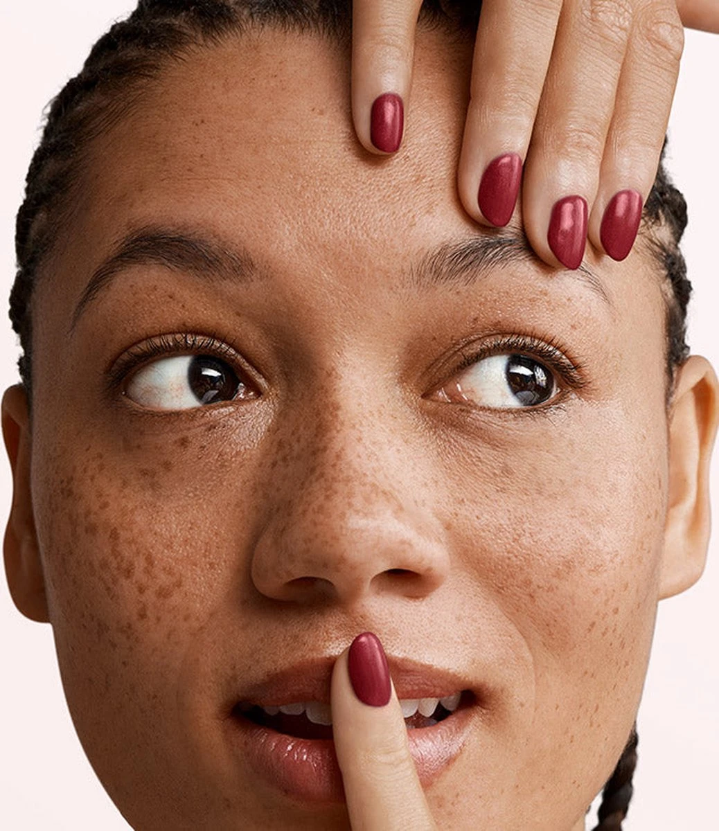 Pink Gellac - Amorous Red - Gellak - Vegan - Rood - Shimmer Finish - 15 ml Pink Gellac - Amorous Red - Gellak - Vegan - Rood - Shimmer Finish - 15 Ml -Nagelbenodigdheden 1038x1200 2