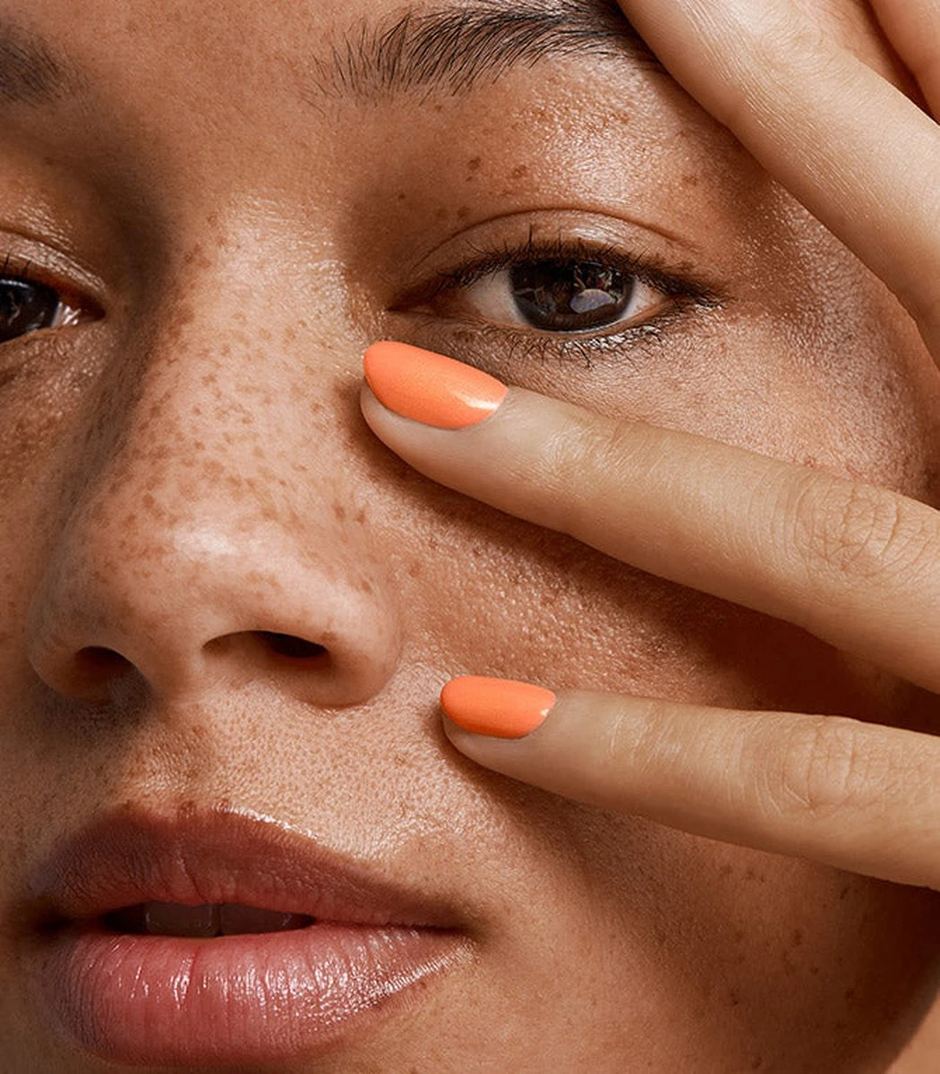 Pink Gellac - Glamorous Peach - Gellak - Vegan - Oranje - Glanzend - 15ml Pink Gellac - Glamorous Peach - Gellak - Vegan - Oranje - Glanzend - 15ml -Nagelbenodigdheden 1050x1200 182