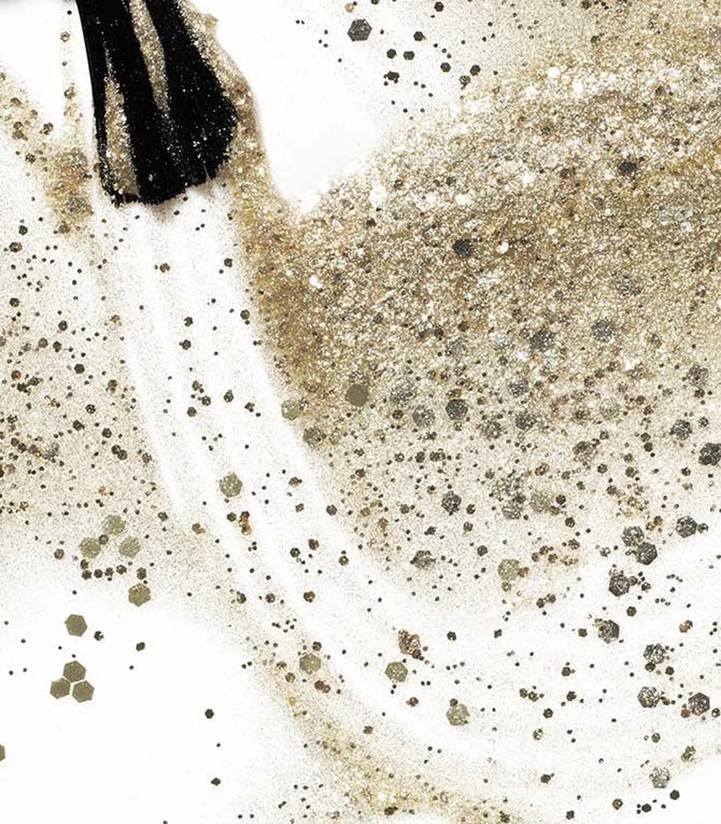 Pink Gellac - Diva Gold - Gellak - Vegan - Goud - Glitter - 15ml Pink Gellac - Diva Gold - Gellak - Vegan - Goud - Glitter - 15ml -Nagelbenodigdheden 1050x1200 42