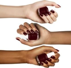 Essie Bordeaux 50 - Bordeaux - Nagellak 8 Essie Bordeaux 50 - Bordeaux - Nagellak -Nagelbenodigdheden 1200x1152 2
