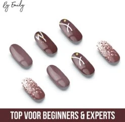 By Emily - Nagel Wrap - Star Struck | 14 Stickers | Nail Wrap | Nail Art | Trendy | Design | Nagellakvrij | Eenvoudig | Nagel Wrap | Nagel Stickers | Folie | Zelfklevend | Sjablonen -Nagelbenodigdheden 1200x1173 7