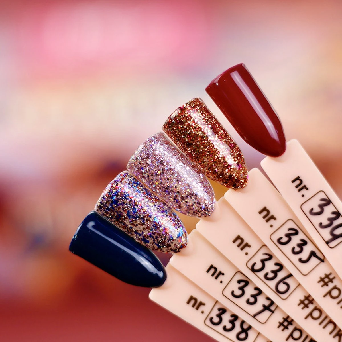 Pink Gellac - Starlight Plum - Gellak - Glitter - 15 ml Pink Gellac - Starlight Plum - Gellak - Glitter - 15 Ml -Nagelbenodigdheden 1200x1200 18