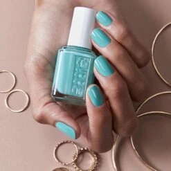 Essie Summer 2020 Limited Edition - 703 Bustling Bazaar - Blauw - Glanzende Nagellak - 13,5 Ml -Nagelbenodigdheden 1200x1200 253