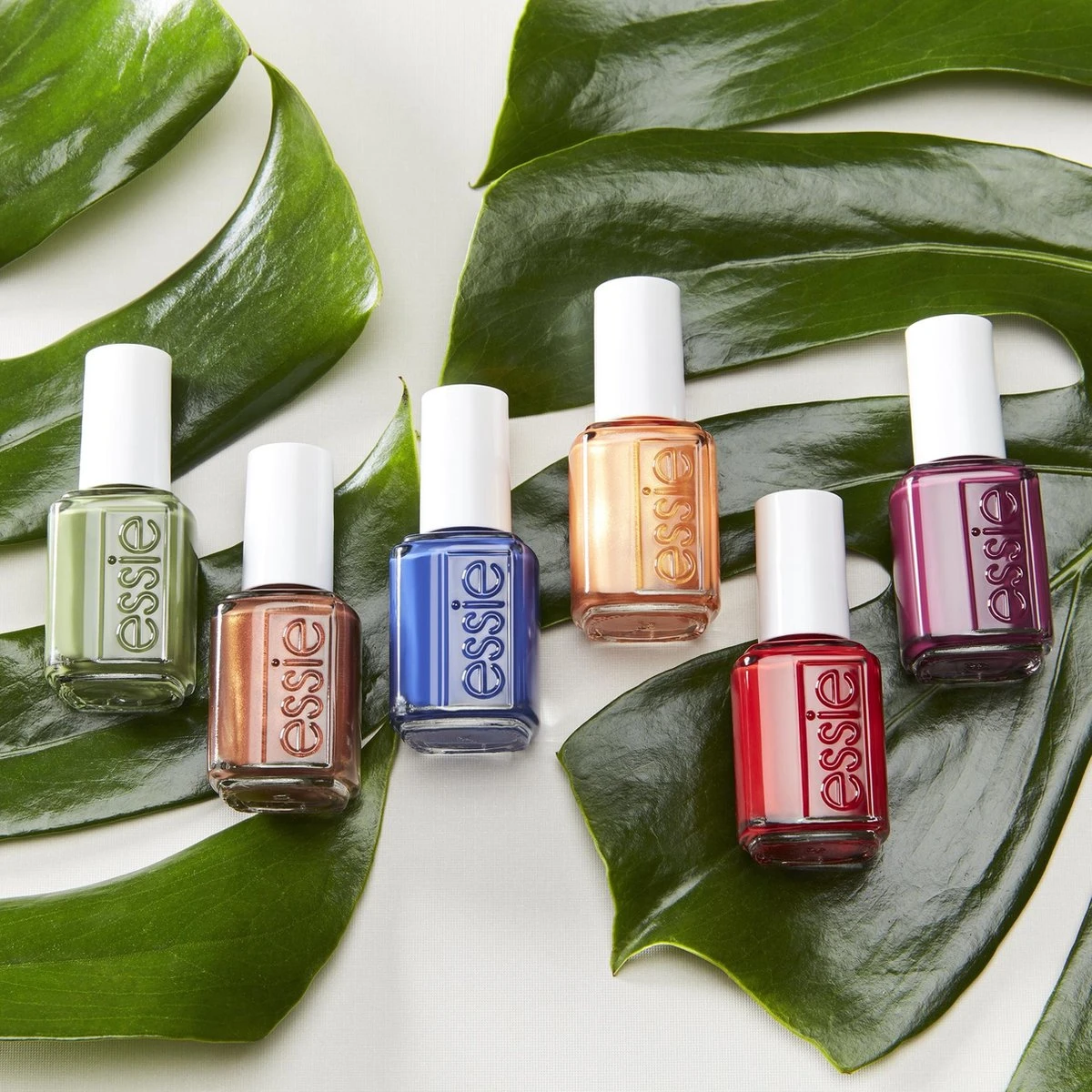 Essie fall 2020 limited edition - 731 waterfall in love - blauw - glanzende nagellak - 13,5 ml Essie Fall 2020 Limited Edition - 731 Waterfall In Love - Blauw - Glanzende Nagellak - 13,5 Ml -Nagelbenodigdheden 1200x1200 269