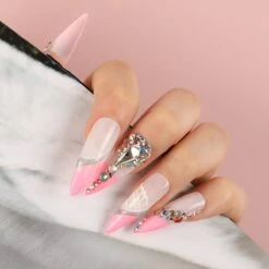 Royala F - Gellak Starterspakket + Inclusief Portable UV LED Lamp + Met 6 Verschillende Gellak Kleuren - Gellak Lamp – Topcoat - Basecoat - Alle Benodigdheden In Eén 15 Royala F - Gellak Starterspakket + Inclusief Portable UV LED Lamp + Met 6 Verschillende Gellak Kleuren - Gellak Lamp – Topcoat - Basecoat - Alle Benodigdheden In Eén -Nagelbenodigdheden 1200x1200 597