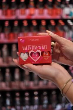Pink Gellac - Valentine's Kit Color Box - Gellak Set Kleuren - 3 X 15 Ml Inclusief Nail Art Stickers -Nagelbenodigdheden 800x1200 3